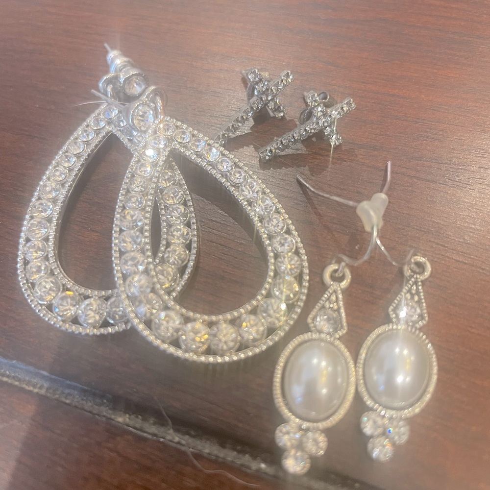 Costume Jewelry Set!! Mixed Brands
